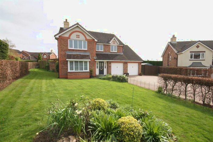 4 Bedroom Detached House For Sale In Bull Pasture, South Cave, HU15