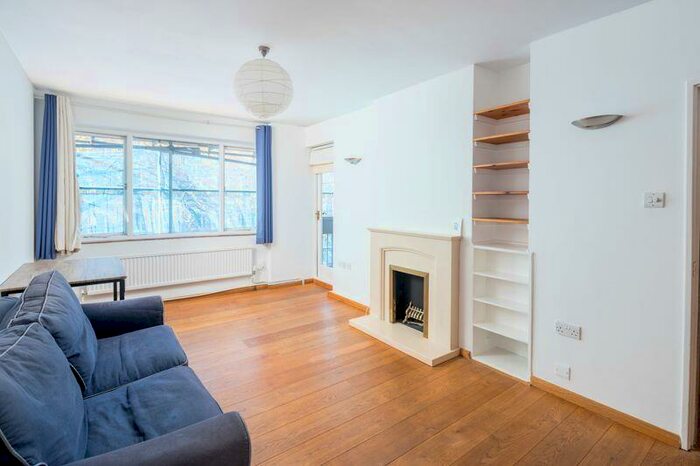2 Bedroom Flat To Rent In Gooch Building, Portpool Lane, London, EC1N