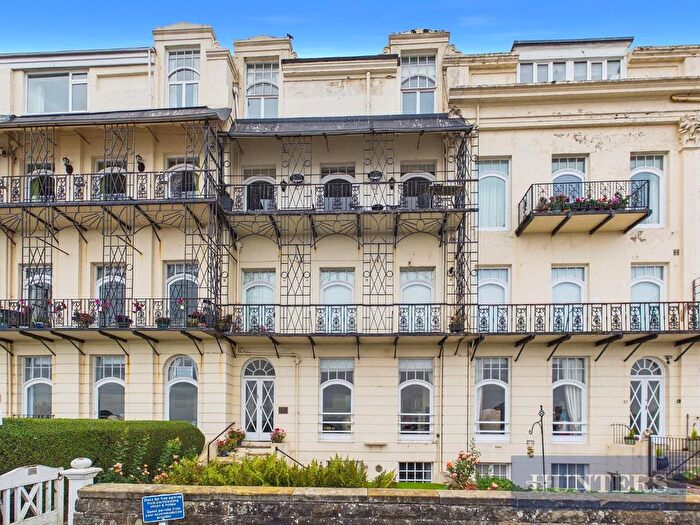 2 Bedroom Flat For Sale In Esplanade, Scarborough, YO11