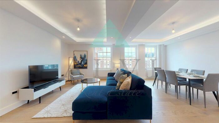 3 Bedroom Flat To Rent In Portman Square, London, W1H