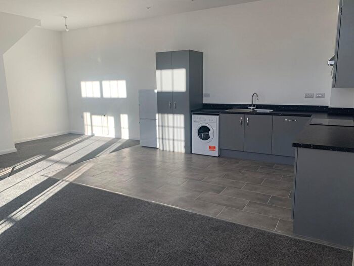 2 Bedroom Town House To Rent In Hall Street, Church Gresley, Swadlincote, DE11