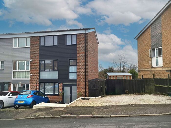 4 Bedroom End Terrace House For Sale In Oxenden Road, Sandgate, Folkestone, Kent, CT20