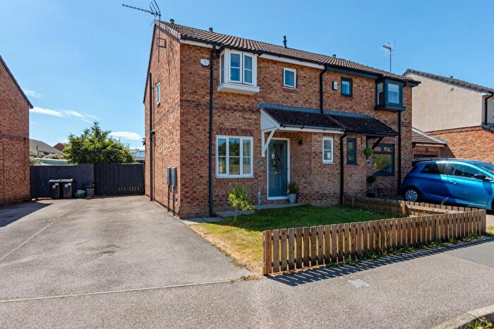 3 Bedroom Semi Detached House For Sale In Darrowby Drive, Darlington, DL3