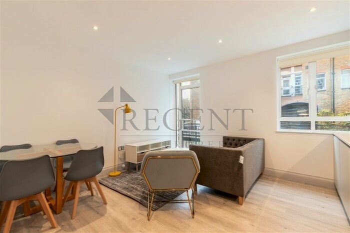 1 Bedroom Flat To Rent In Devonhurst Place, Heathfield Terrace, W4