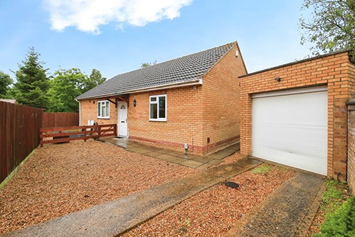 2 Bedroom Detached Bungalow For Sale In St. Pauls Road, Peterborough, PE1