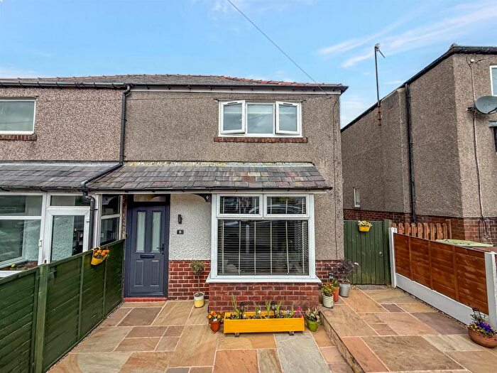 2 Bedroom Semi Detached House For Sale In Burlow Avenue, Buxton, SK17