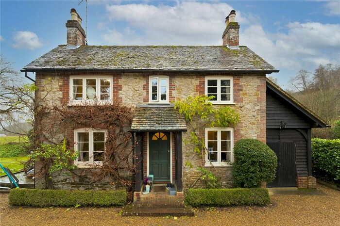 3 Bedroom Detached House To Rent In Snowdenham Lane, Bramley, Guildford, Surrey GU5