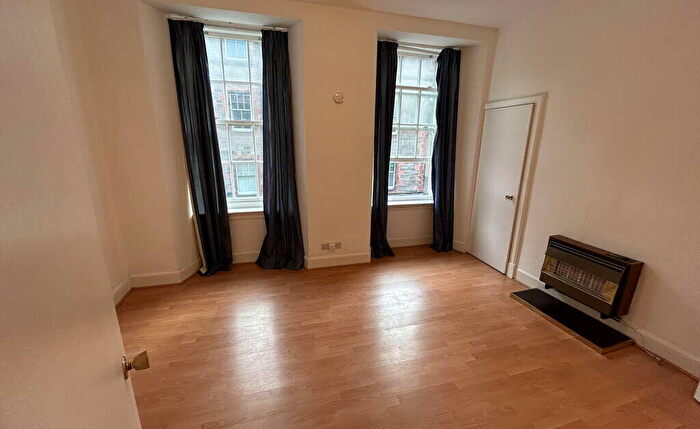 1 Bedroom Apartment To Rent In Ft, Dunbars Close, Canongate, Edinburgh, EH8