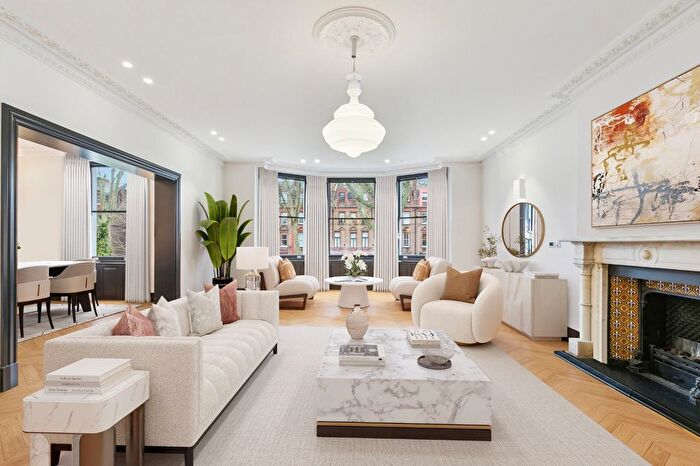 4 Bedroom Flat To Rent In Wetherby Gardens, South Kensington, SW5