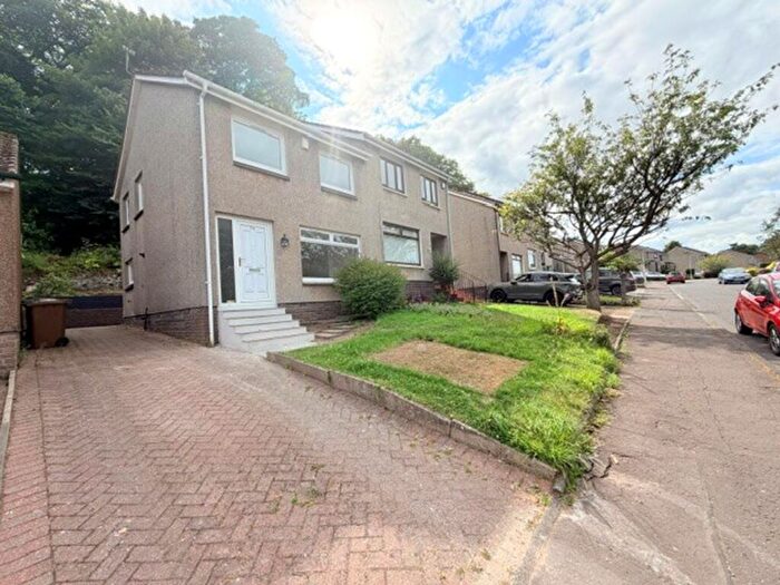 3 Bedroom Semi-Detached House To Rent In Dunbar Place, Kirkcaldy, KY2