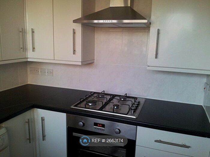 1 Bedroom Flat To Rent In Cockerell Road, Cambridge, CB4