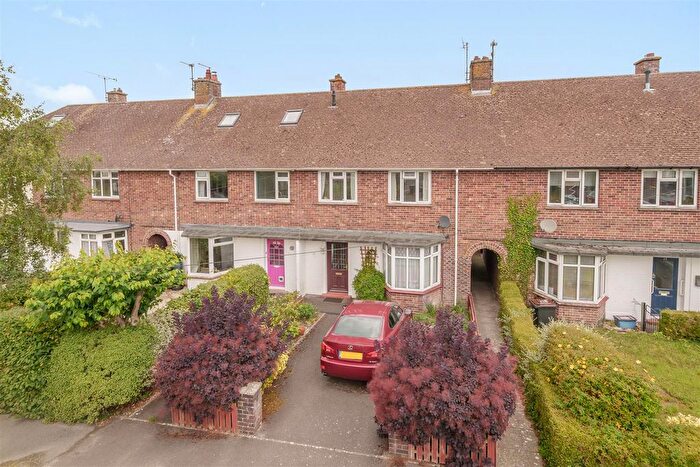 3 Bedroom Terraced House For Sale In St. James Road, Dorchester, DT1