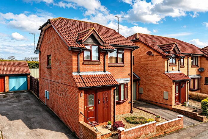 3 Bedroom Detached House For Sale In Ashmead, Yeovil, BA20
