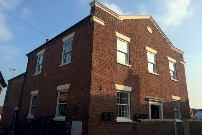 2 Bedroom Flat To Rent In Coronation Street Cheadle, Stoke-On-Trent ST10