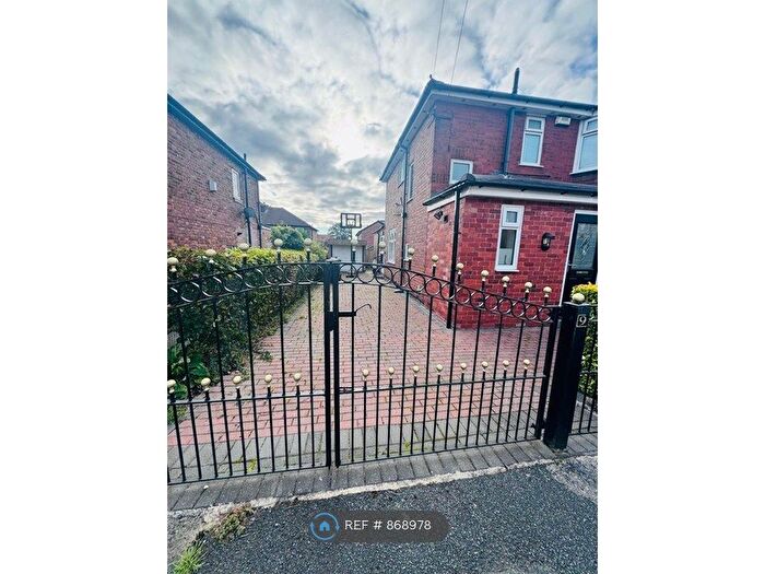3 Bedroom Detached House To Rent In Hawthorn Drive, Swinton, Manchester, M27