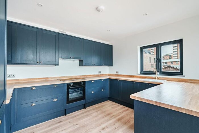 2 Bedroom Apartment For Sale In Richmond Parade, Brighton, BN2