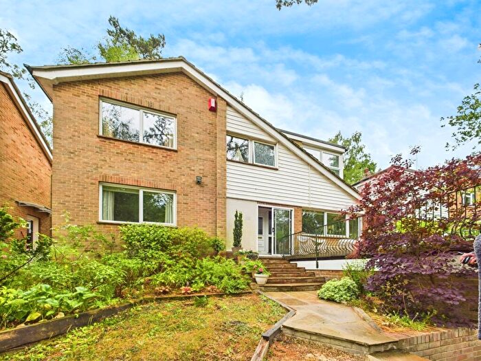 4 Bedroom Detached House For Sale In Glenwood Avenue, Southampton, SO16