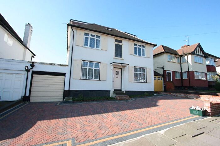2 Bedroom Flat To Rent In Uxendon Crescent, Preston Road, Wembley, HA9