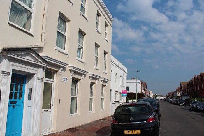 1 Bedroom Flat To Rent In Latimer Road, Eastbourne, BN22