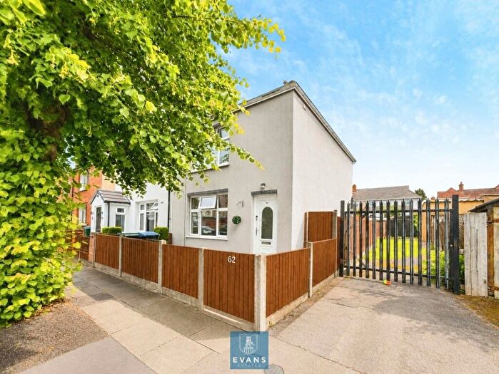 2 Bedroom Semi-Detached House For Sale In Poole Road, Coundon, Coventry, CV6