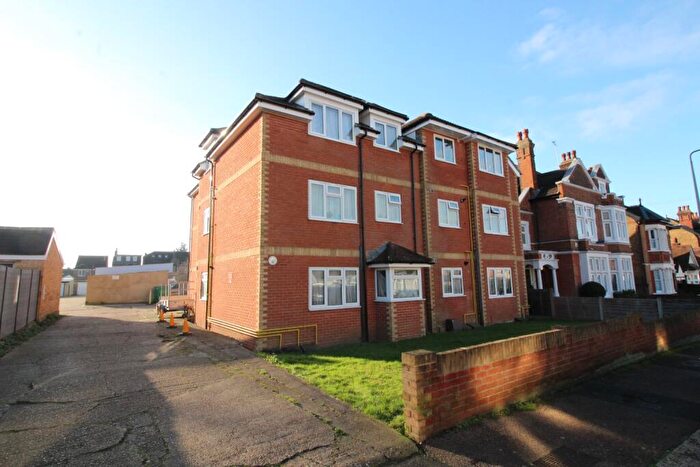 1 Bedroom Apartment To Rent In Essex Court, Essex Road, Gravesend, Kent, DA11