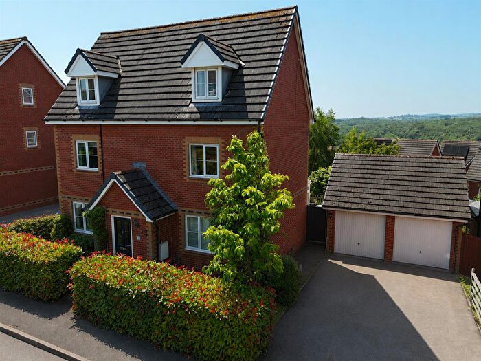 6 Bedroom Detached House For Sale In Fryth Wood, Chepstow, NP16
