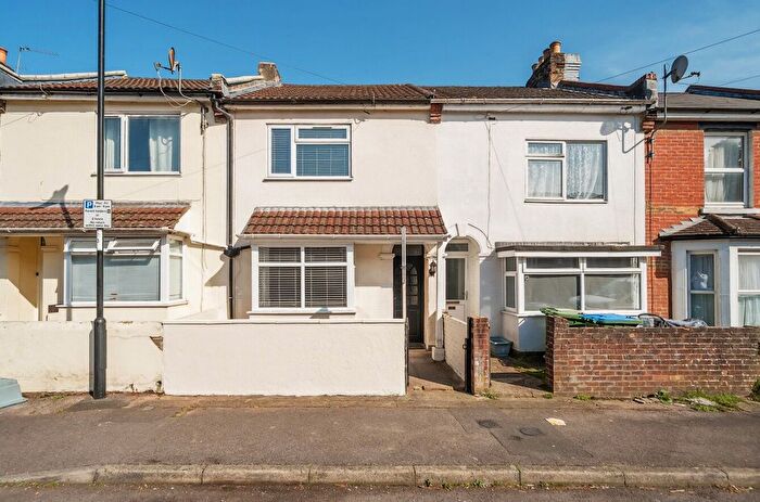3 Bedroom Terraced House To Rent In Northcote Road, Portswood, Southampton, Hampshire, SO17