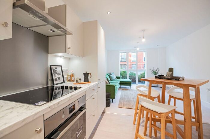 1 Bedroom Flat For Sale In Percival House, Knights Quarter, Winchester, SO22
