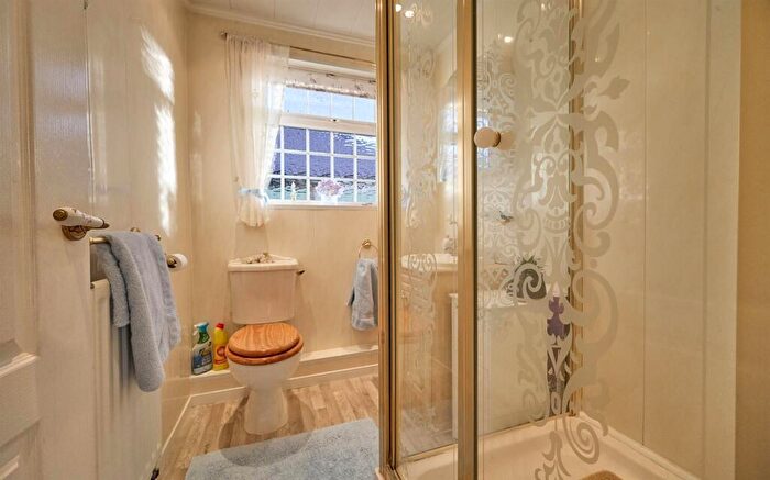 2 Bedroom Semi-Detached Bungalow For Sale In Greenwood Road, Stoke Golding, CV13