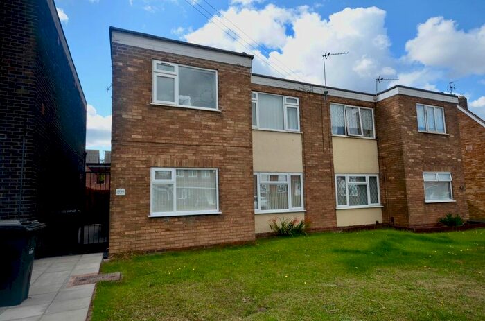 2 Bedroom Flat To Rent In Russells Hall Road, Dudley, DY1