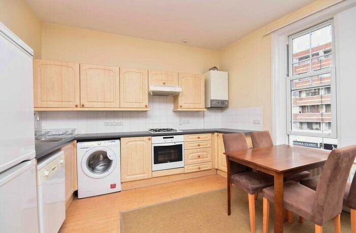 2 Bedroom Flat To Rent In Balham Hill, London, SW12