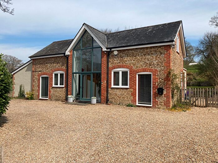 2 Bedroom Detached House For Sale In Standford Lane, Standford, GU35