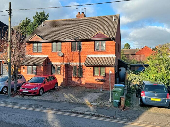 3 Bedroom Semi-Detached House For Sale In Perry Street, Wendover, HP22