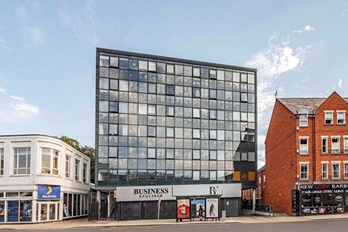 2 Bedroom Flat To Rent In Grosvenor House, - Prince Of Wales Road, NR1