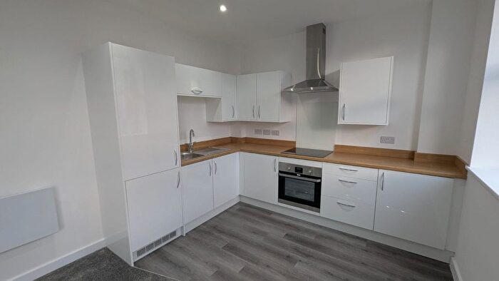 1 Bedroom Flat To Rent In Percy Street, Hull, HU2