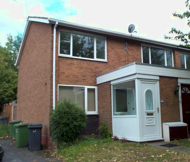 1 Bedroom Maisonette To Rent In Lawnsdale Close, Coleshill, West Midlands, B46