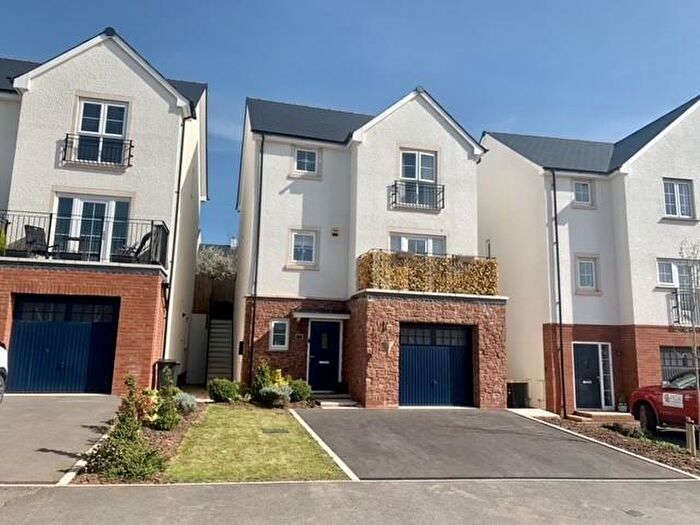 4 Bedroom Detached House To Rent In Dawlish, EX7