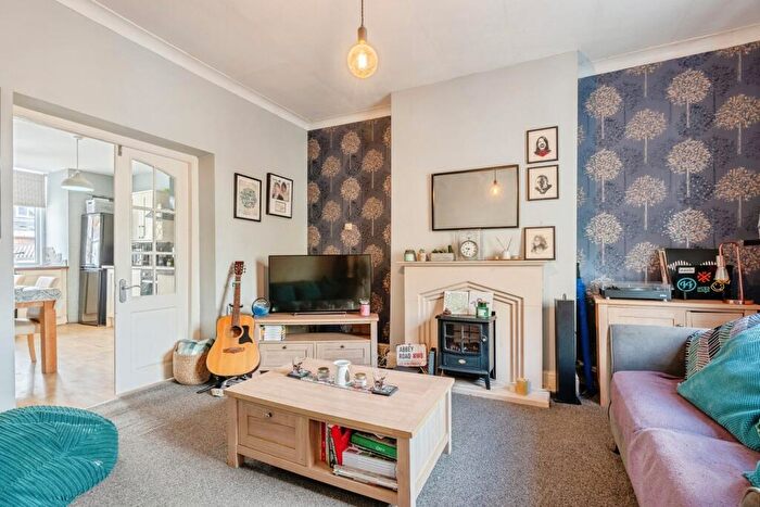 2 Bedroom Terraced House For Sale In Cross Street, Worsthorne, Burnley, Lancashire, BB10