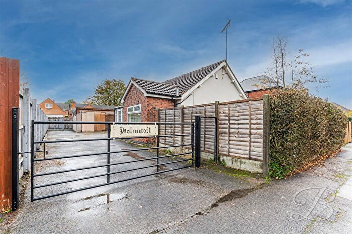 3 Bedroom Detached Bungalow To Rent In Greensfields, Sutton-In-Ashfield, NG17