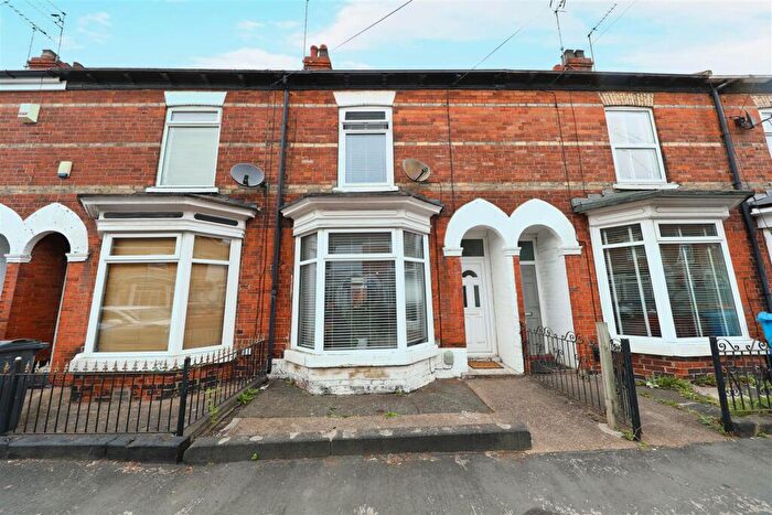 2 Bedroom Terraced House For Sale In Belvoir Street, Hull, HU5