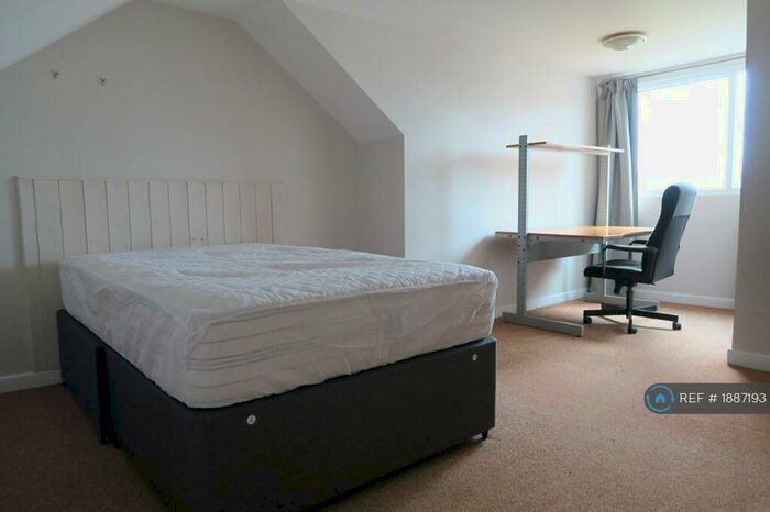 6 Bedroom Terraced House To Rent In Radnor Road, Horfield, Bristol, BS7