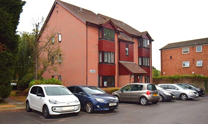 Studio To Rent In Pentland Place, Northolt, UB5