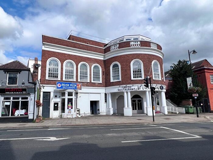 1 Bedroom Flat To Rent In The Grosvenor, CB8