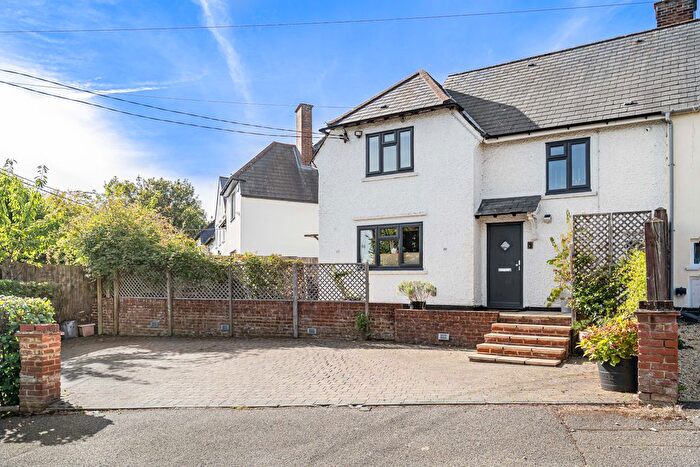 3 Bedroom Semi-Detached House For Sale In Curtis Way, Berkhamsted, HP4