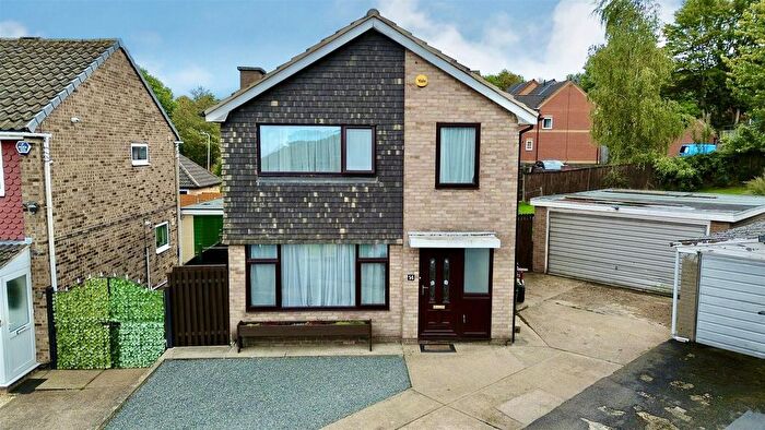 3 Bedroom Detached House For Sale In Leckhampton Road, Loughborough, LE11