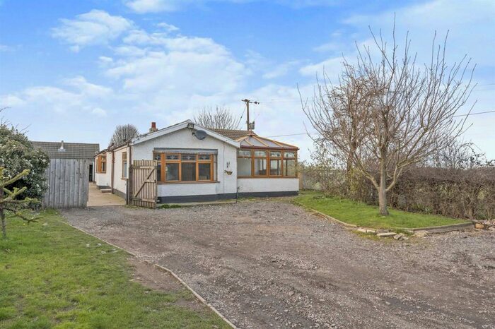 3 Bedroom Detached Bungalow For Sale In Holme Wood Lane, Armthorpe, Doncaster, DN3