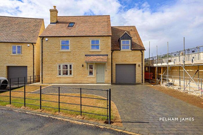 4 Bedroom Detached House For Sale In Riverside Close, Ryhall, PE9