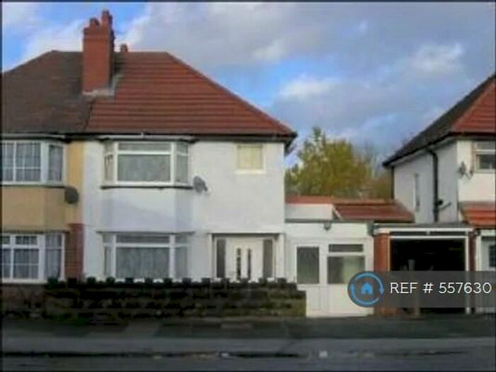5 Bedroom Semi-Detached House To Rent In St. Pauls Road, Smethwick, B66