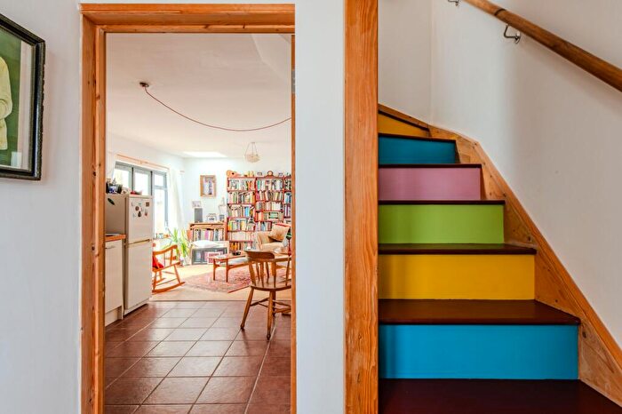 3 Bedroom House For Sale In Sydenham Lane, Bristol, BS6