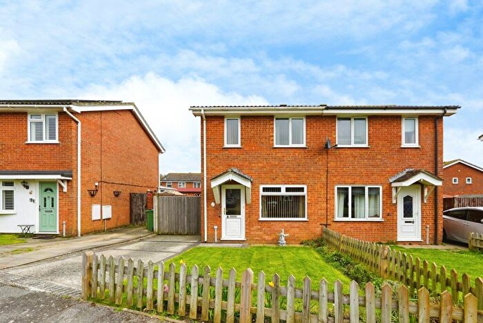 2 Bedroom Semi Detached House For Sale In Star Lane, Folkestone, Kent, CT19